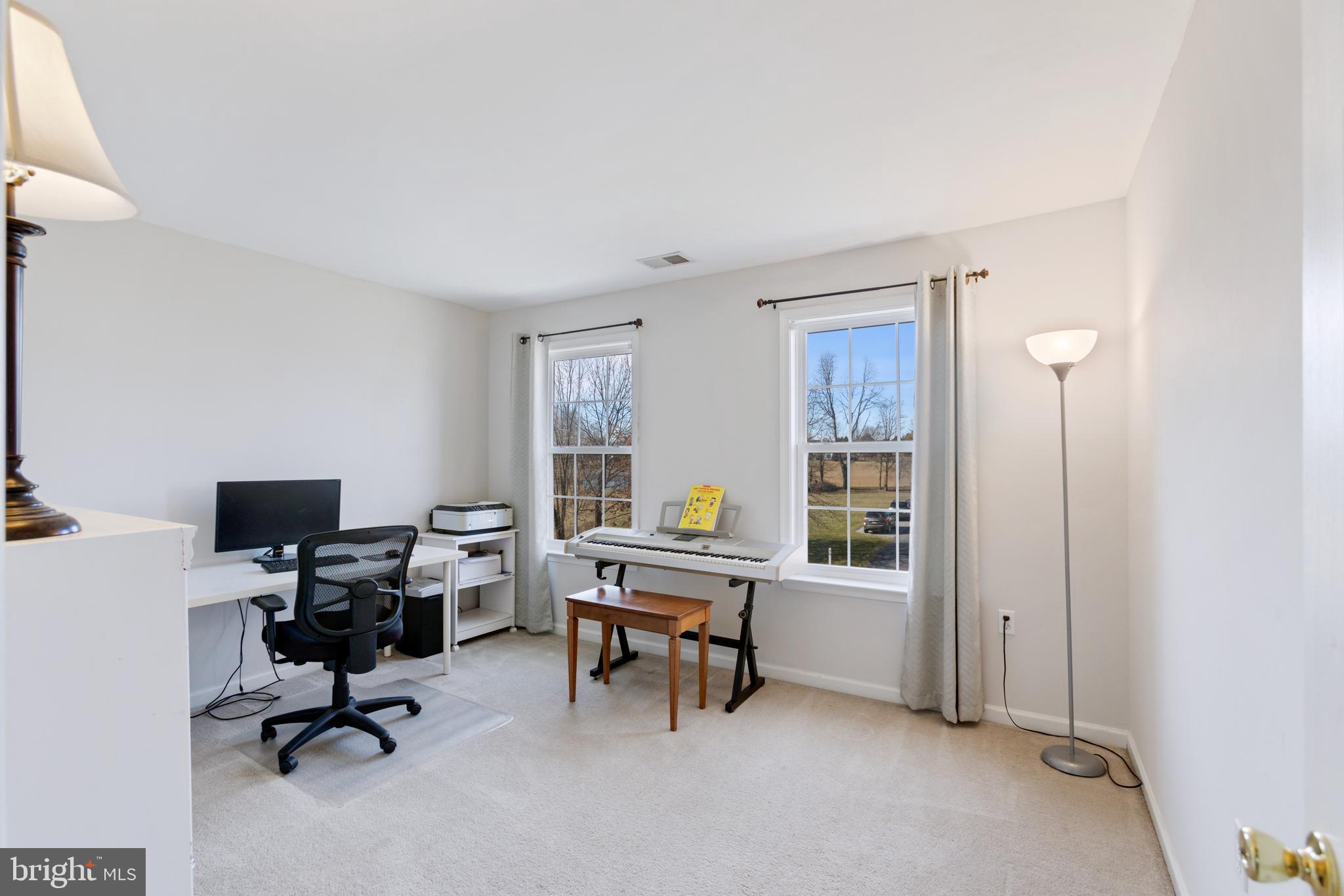 MEADOW BROOK - Residential