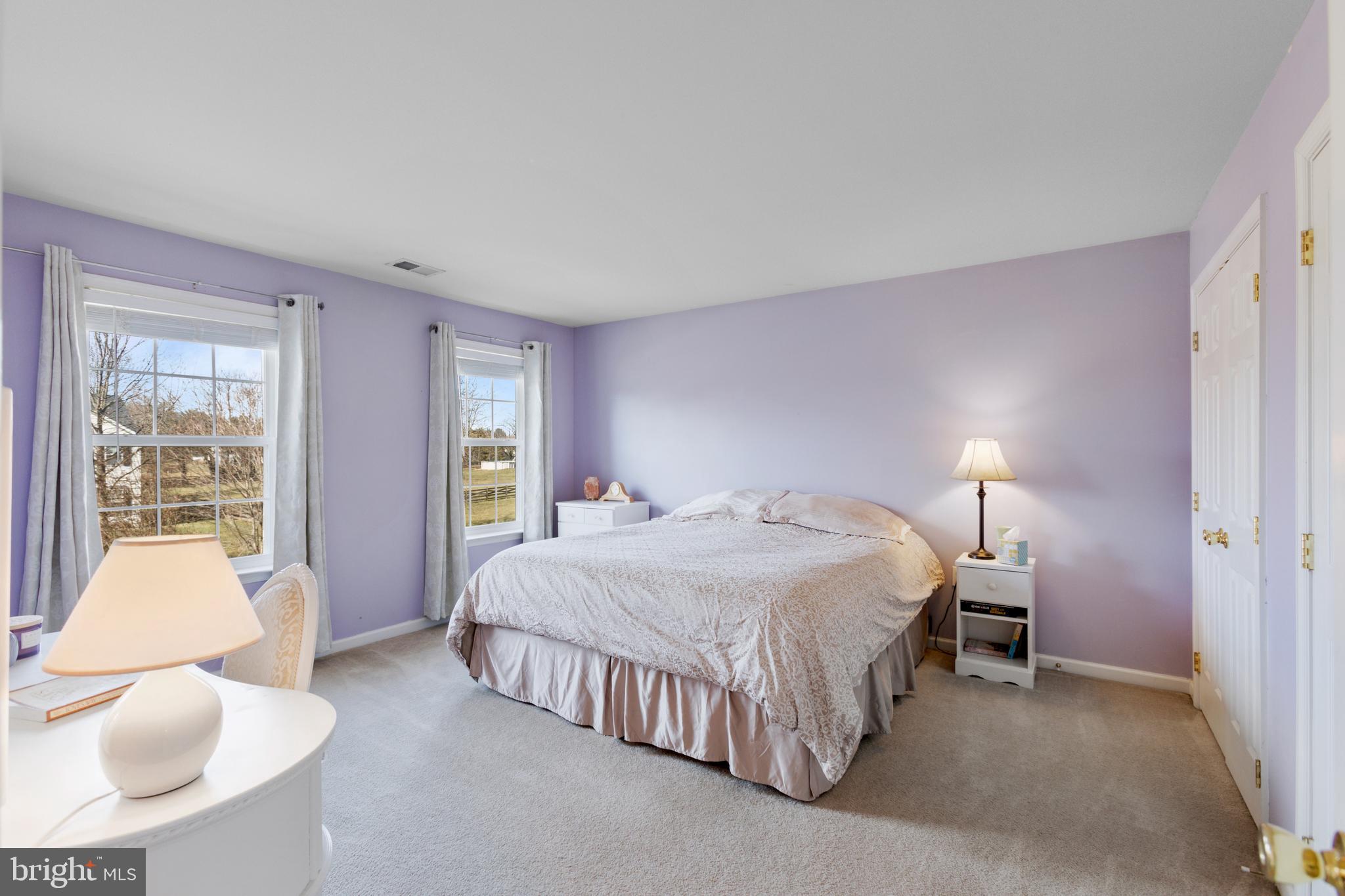 MEADOW BROOK - Residential