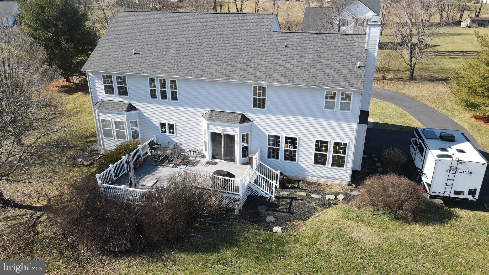 MEADOW BROOK - Residential