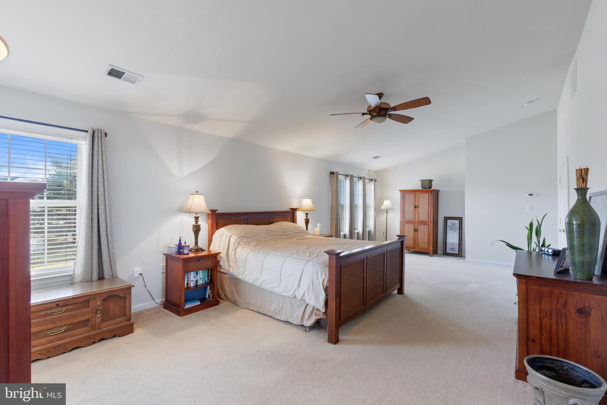 MEADOW BROOK - Residential