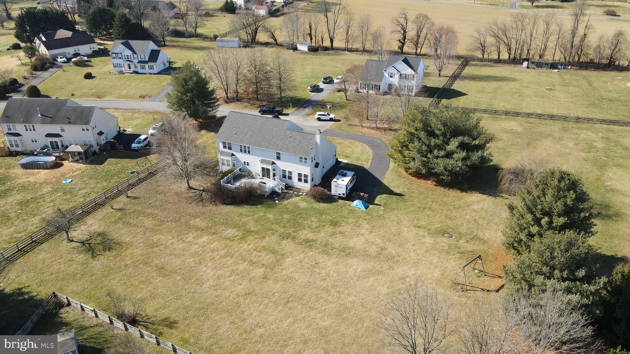 MEADOW BROOK - Residential