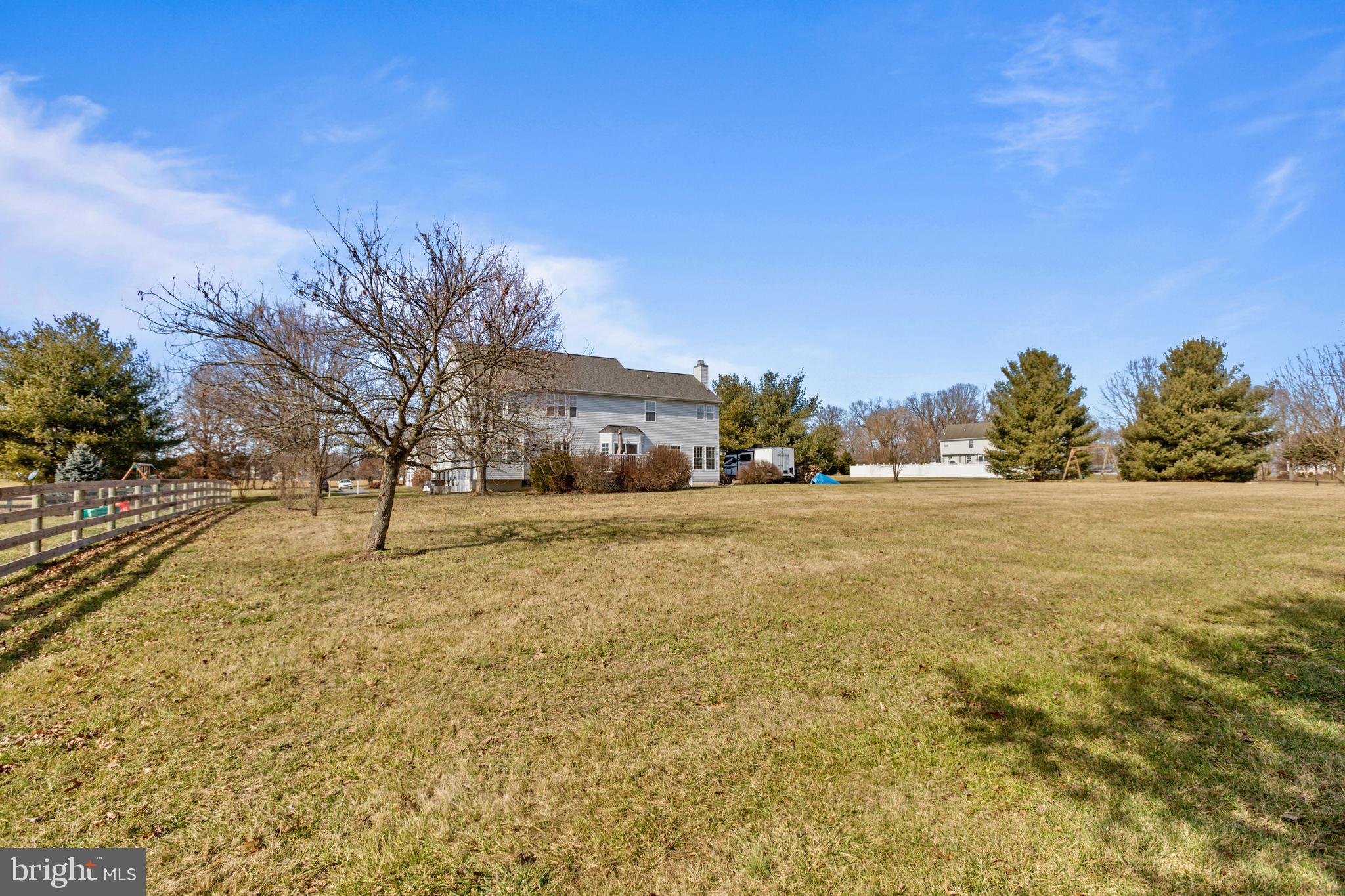 MEADOW BROOK - Residential