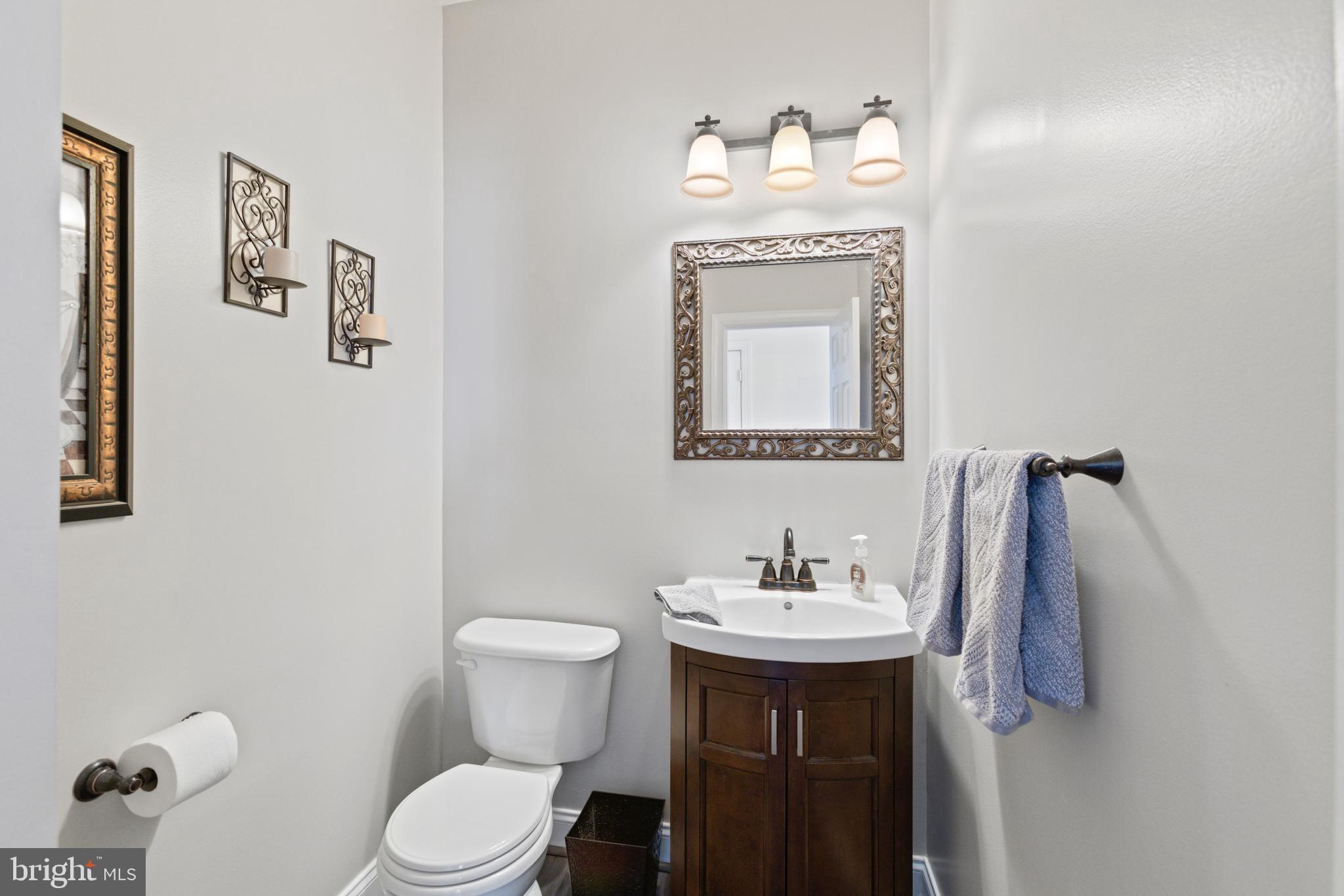 MEADOW BROOK - Residential