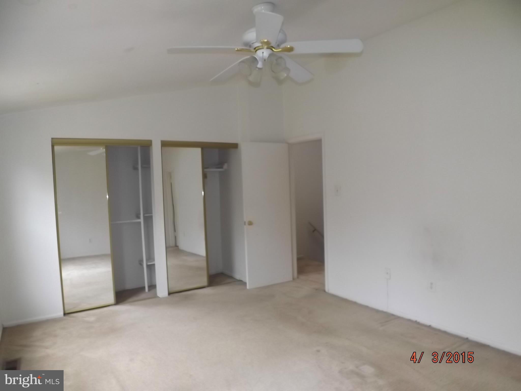 COURTLAND WOODS - Residential