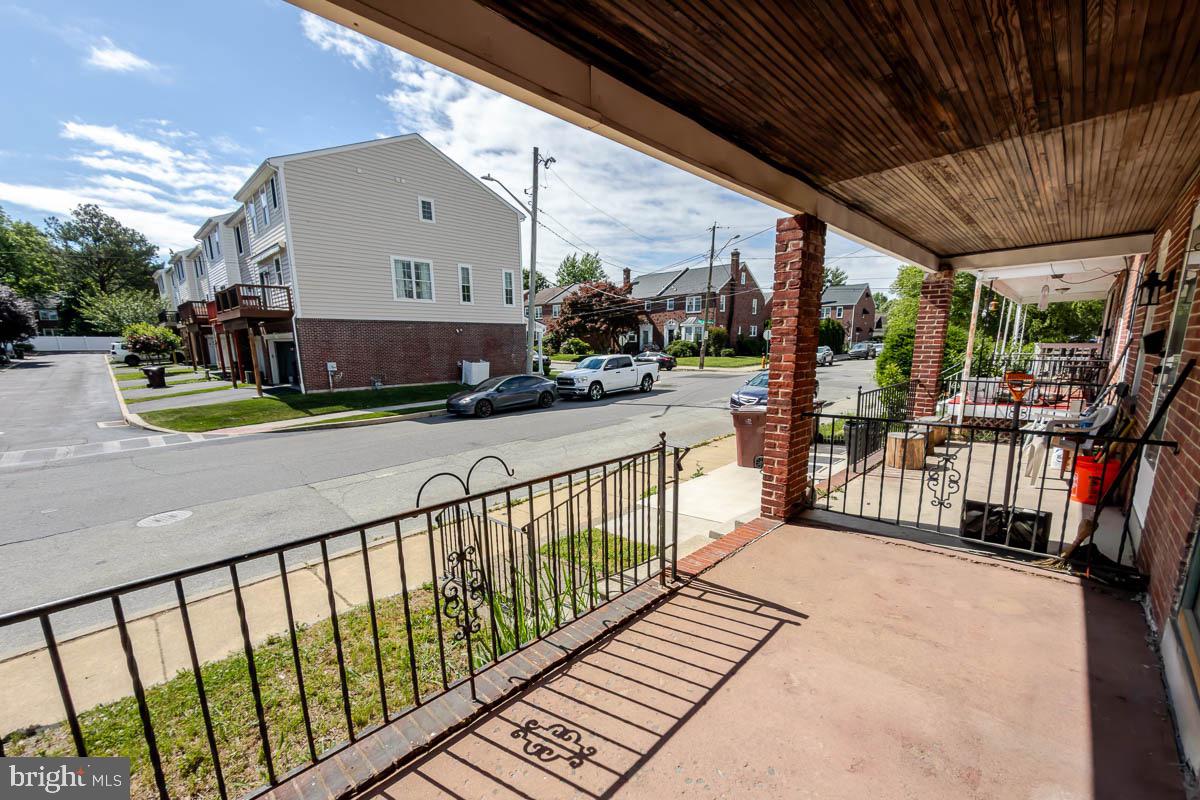 223 BAYARD AVENUE