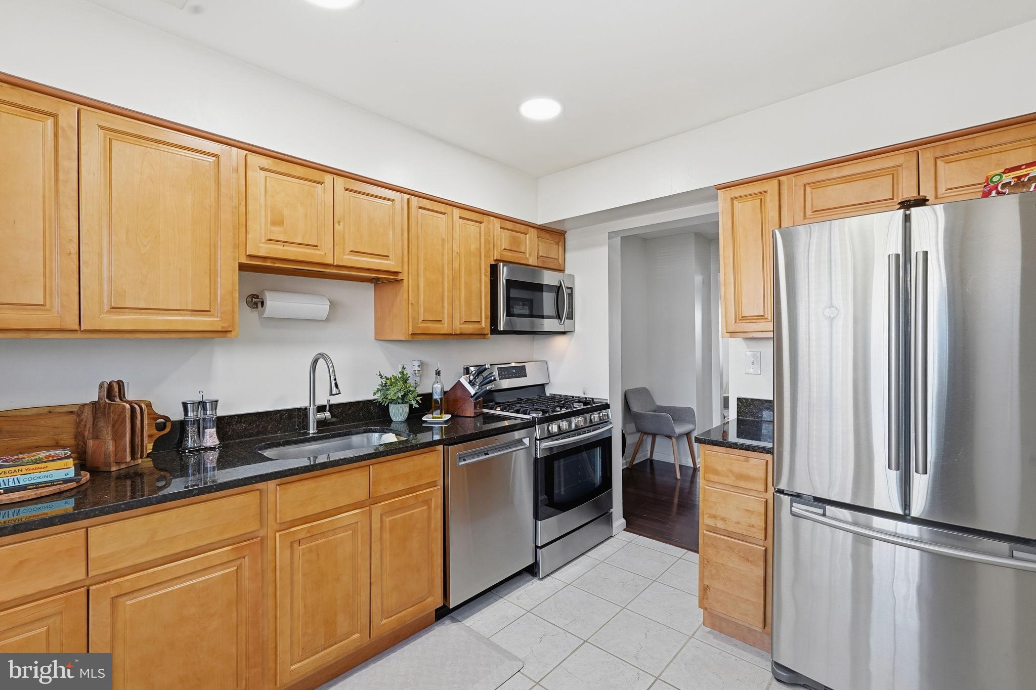 THOUSAND OAKS - Residential