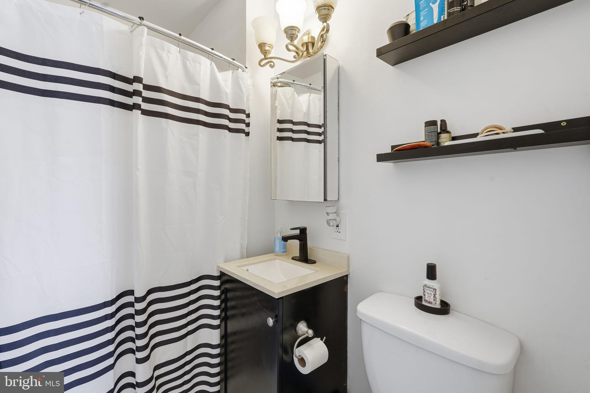 THOUSAND OAKS - Residential