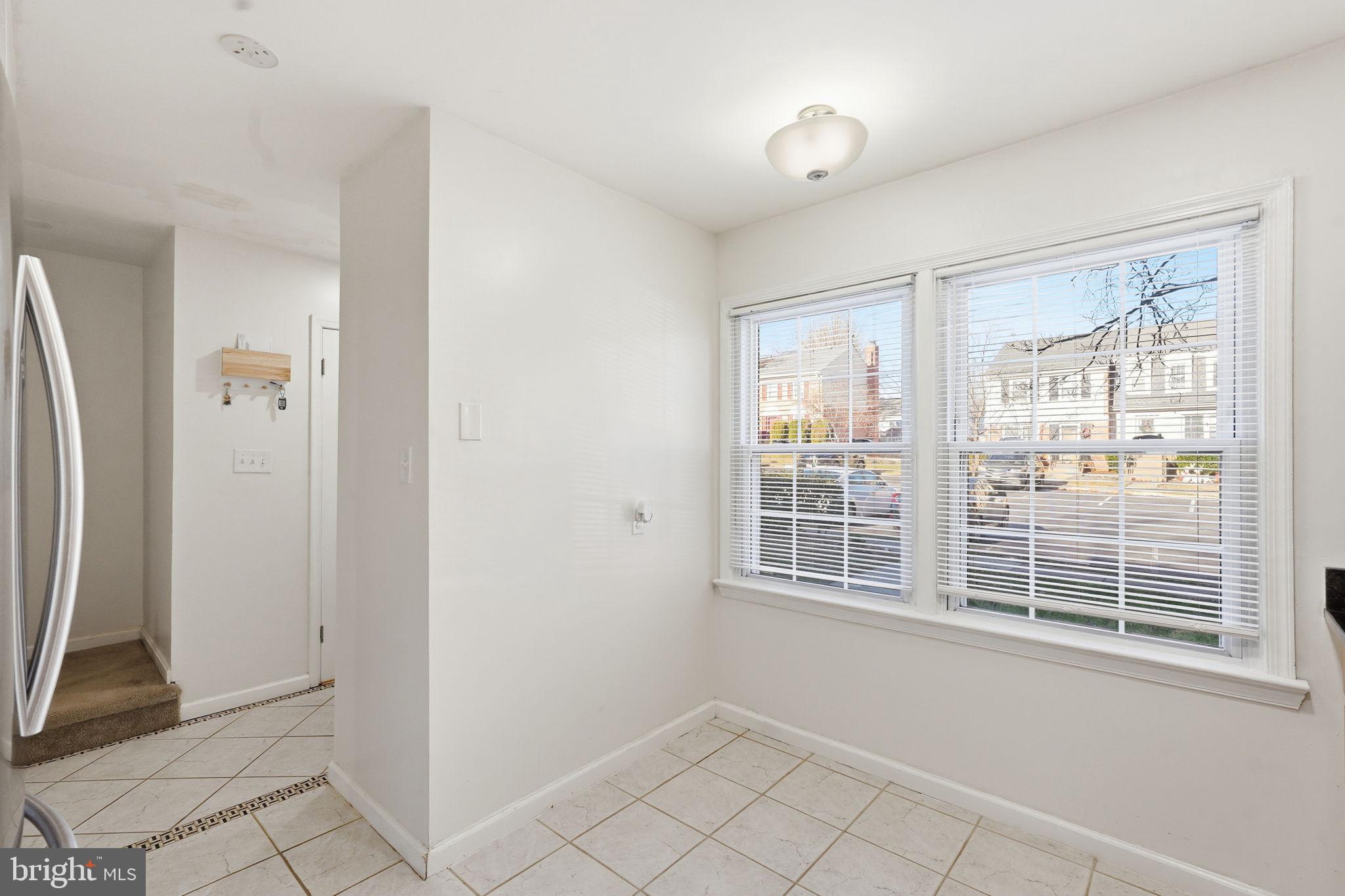 THOUSAND OAKS - Residential