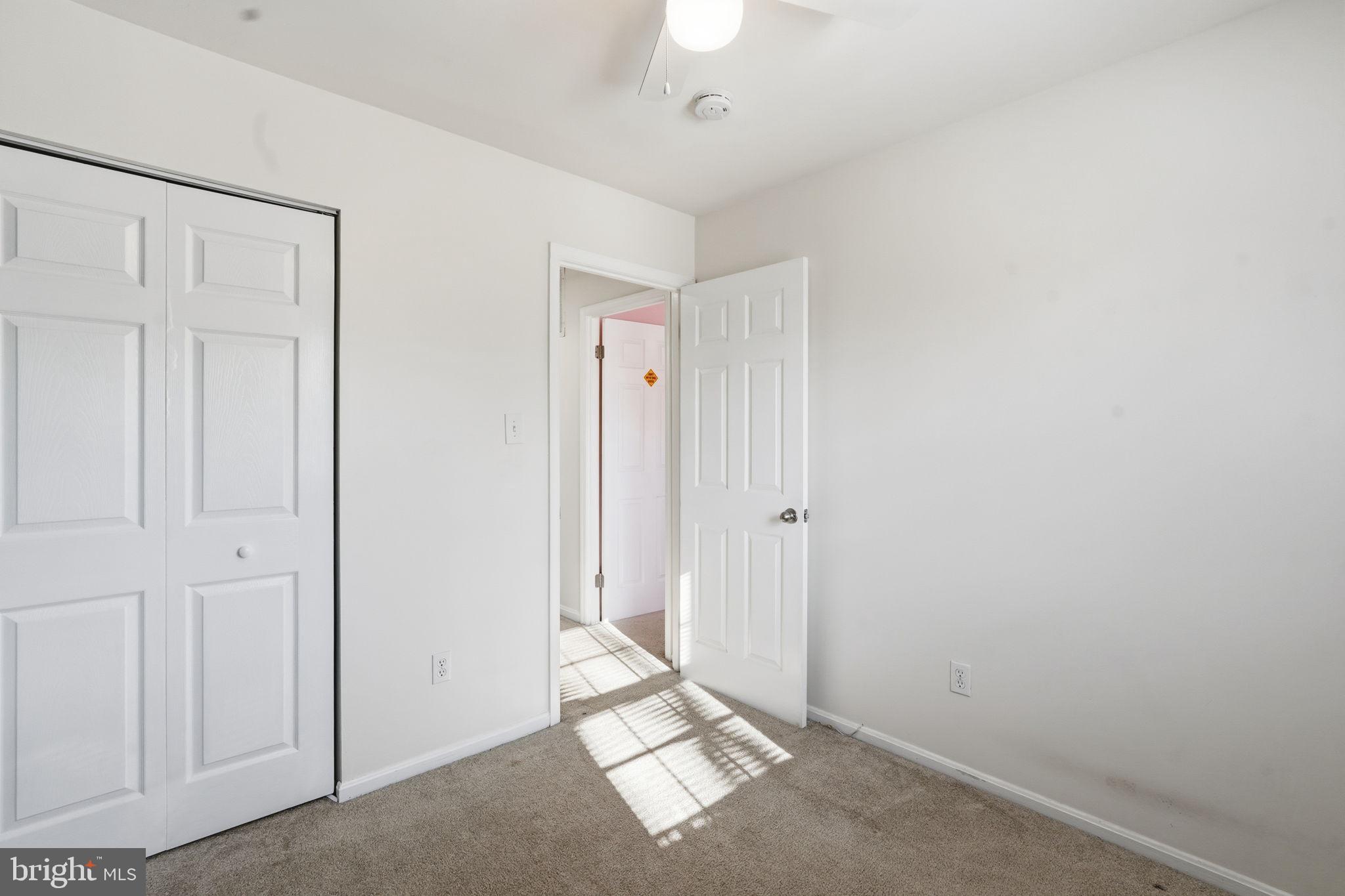 THOUSAND OAKS - Residential