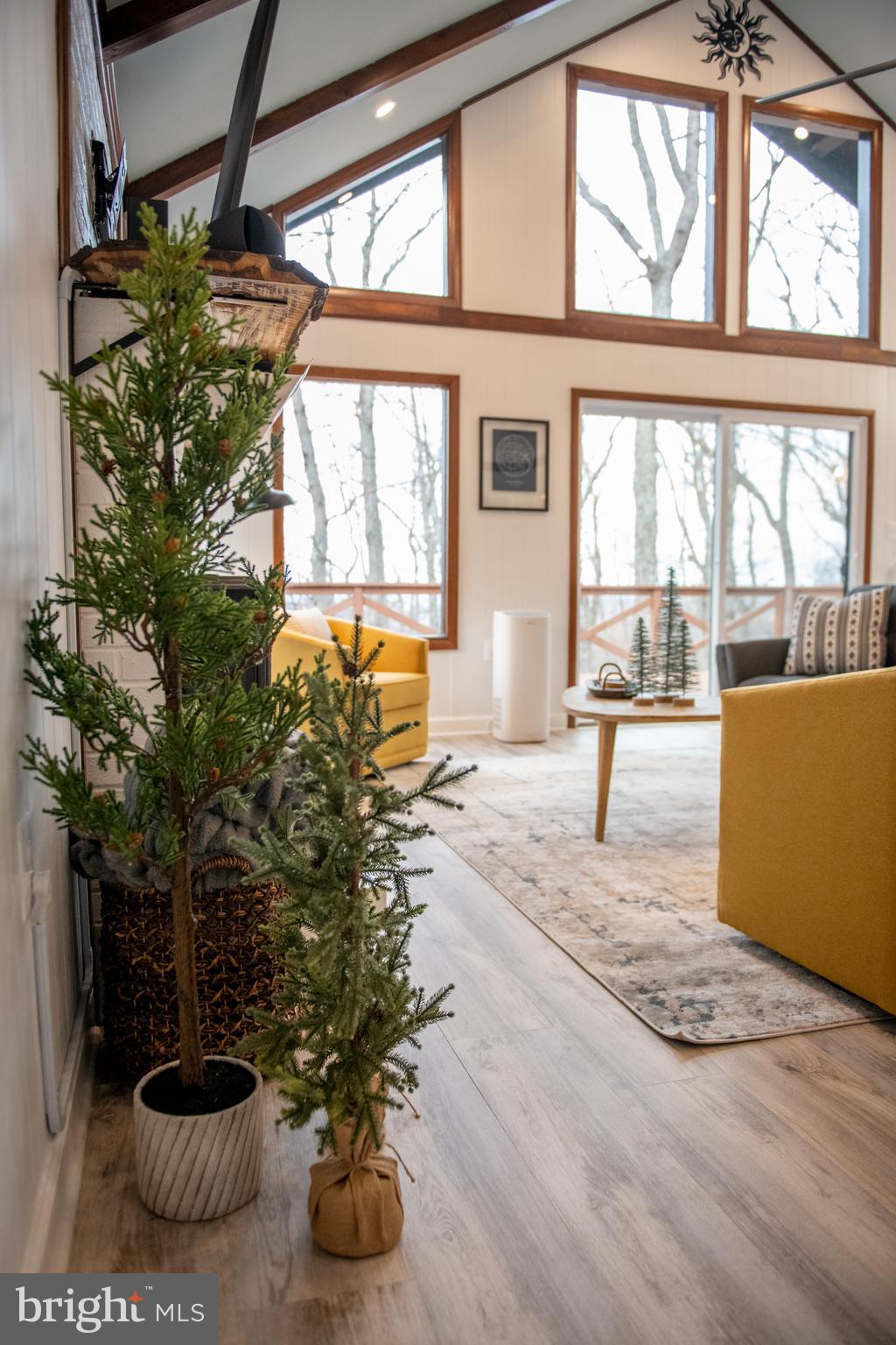 ASHBY RUN - Residential