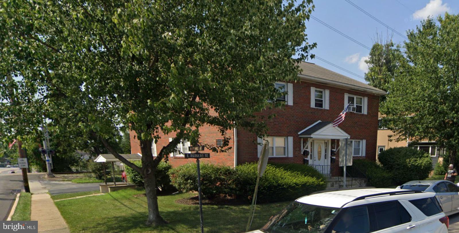 RIDLEY PARK - Residential Lease