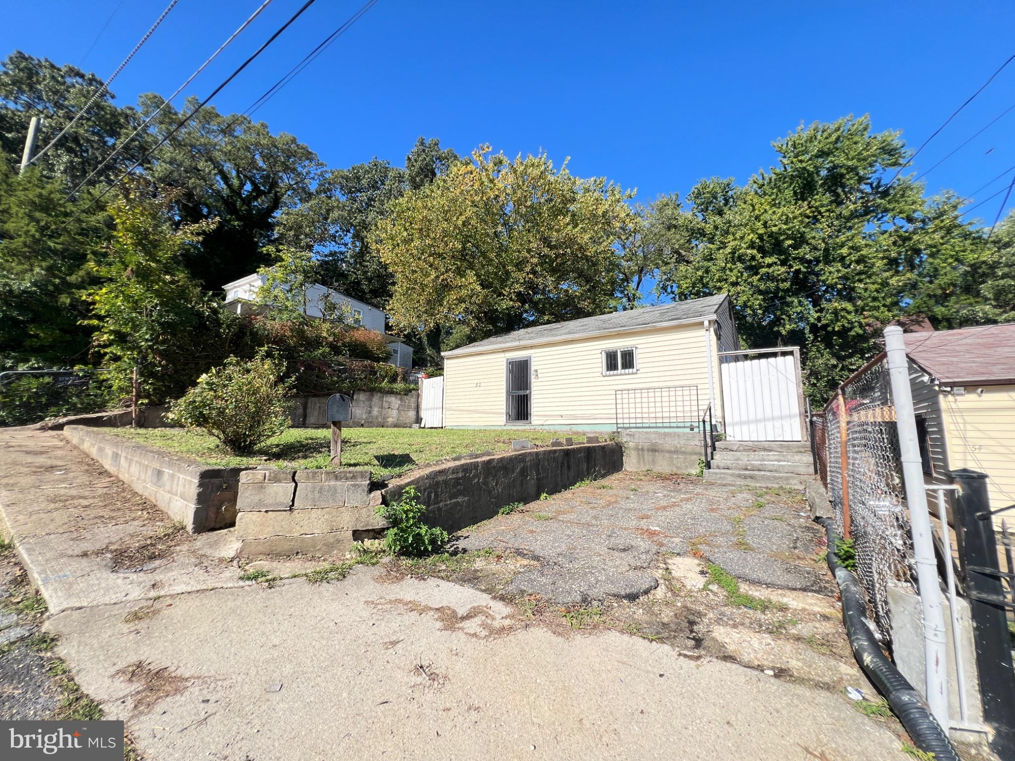 52 BAYOU AVENUE