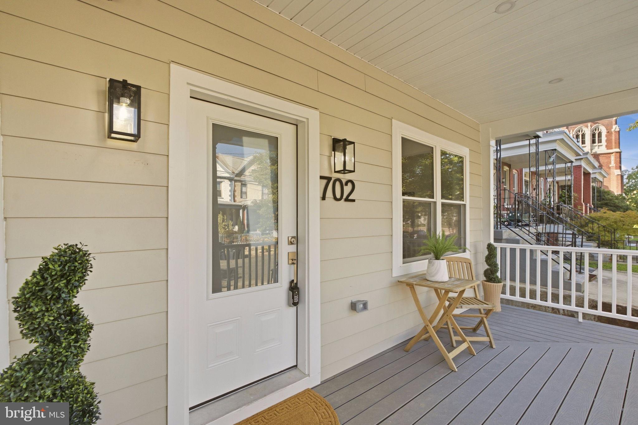 702 RANDOLPH STREET NW 2