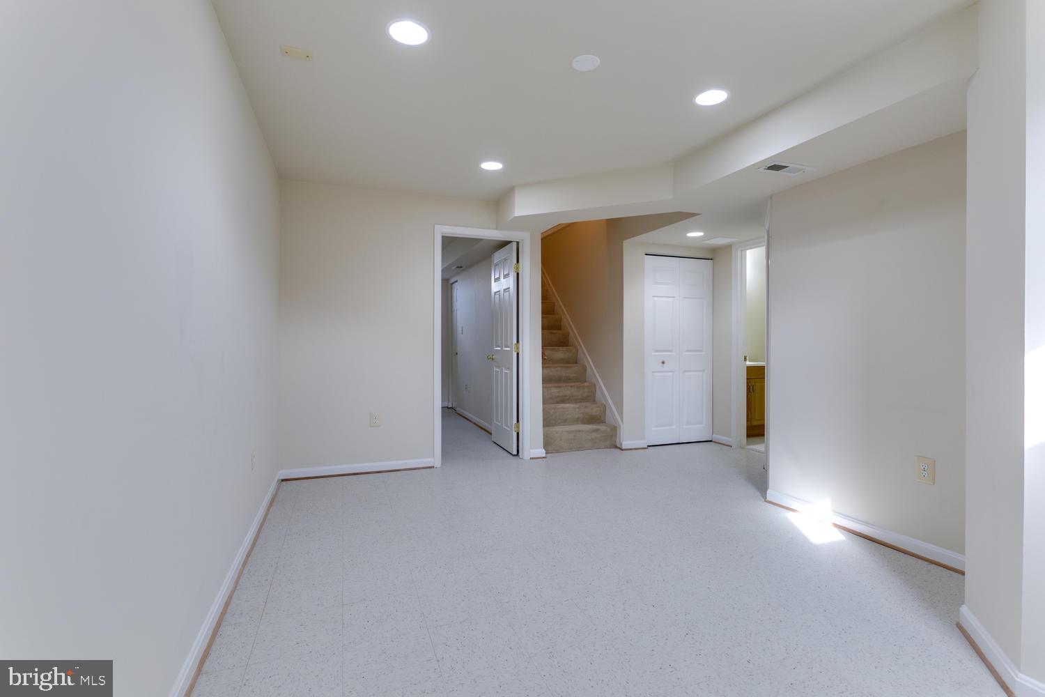 ST CHARLES SUB - DORCHESTER - Residential