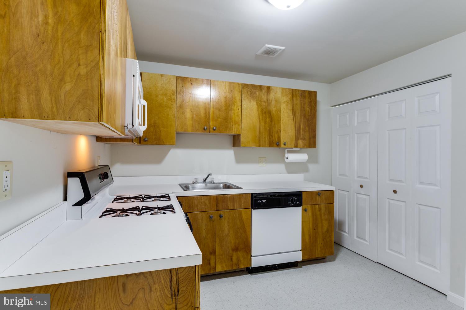 ST CHARLES SUB - DORCHESTER - Residential