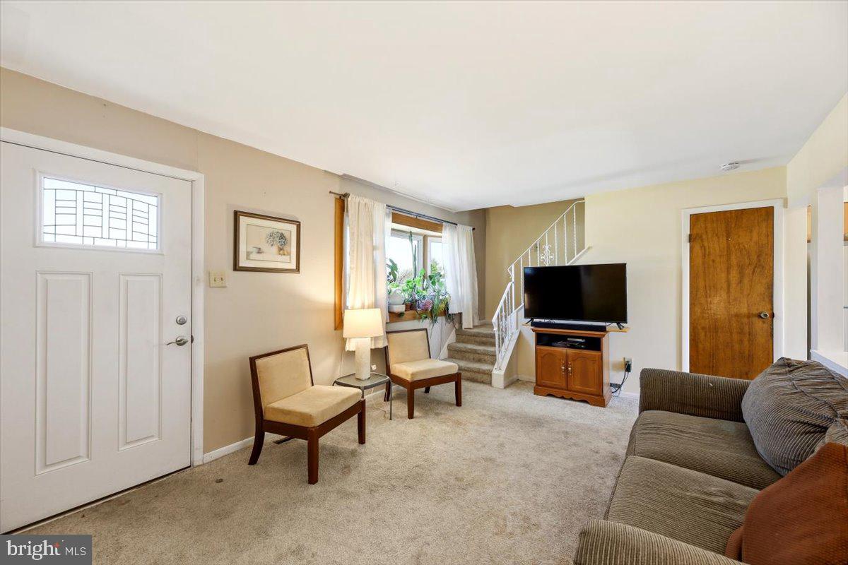 438 W BROWNING ROAD