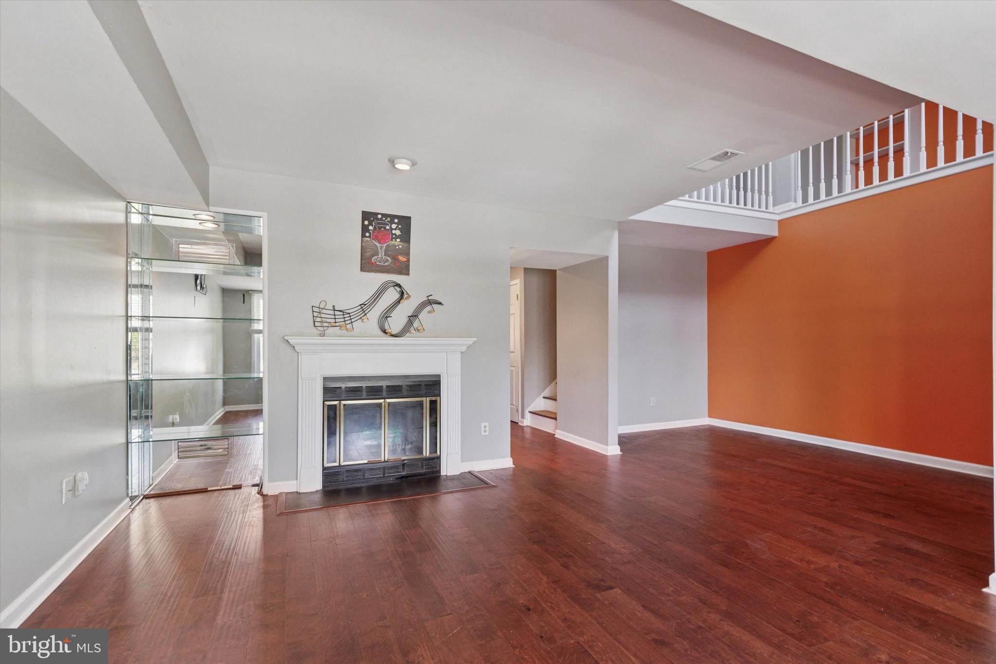 11 INGHAM WAY