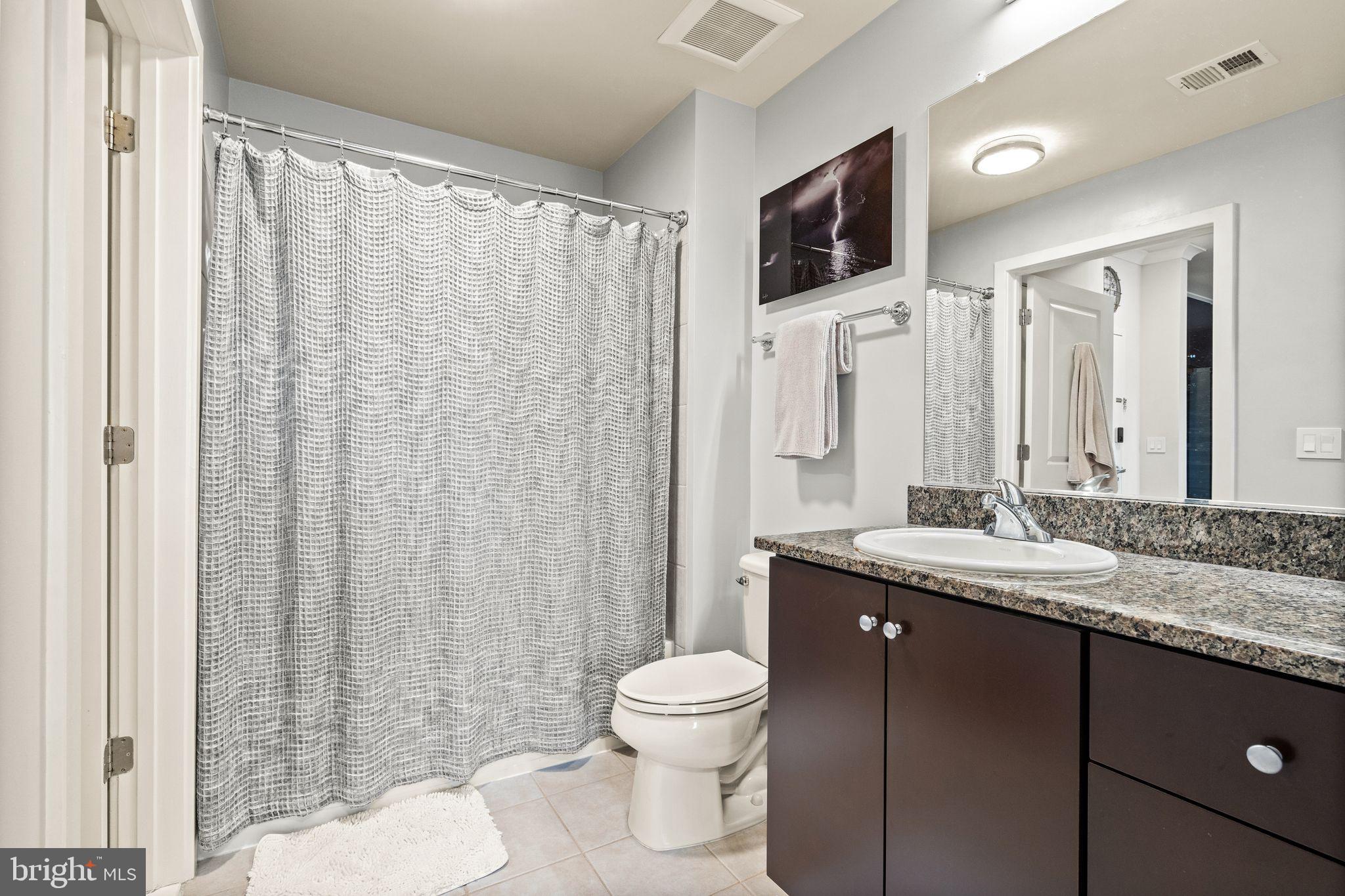 OLD TOWN COMMONS - Residential