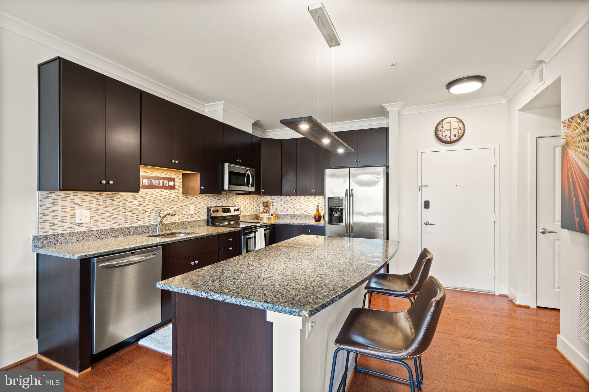 OLD TOWN COMMONS - Residential