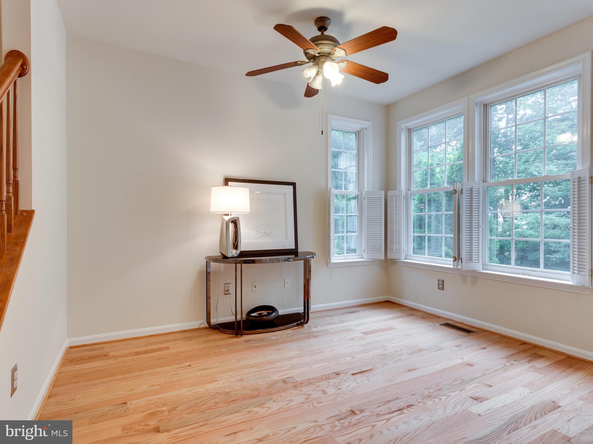 GUNSTON HILL - Residential