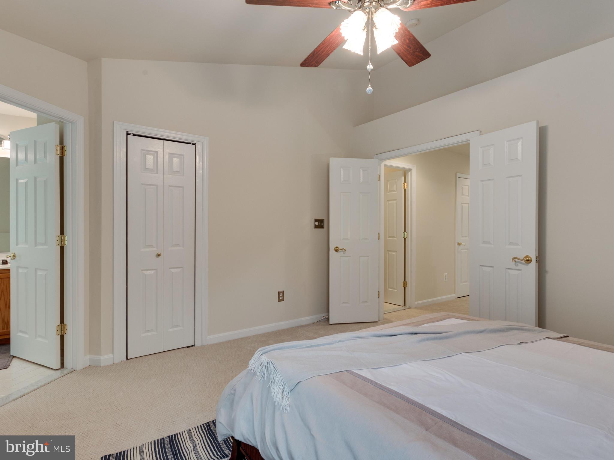 GUNSTON HILL - Residential