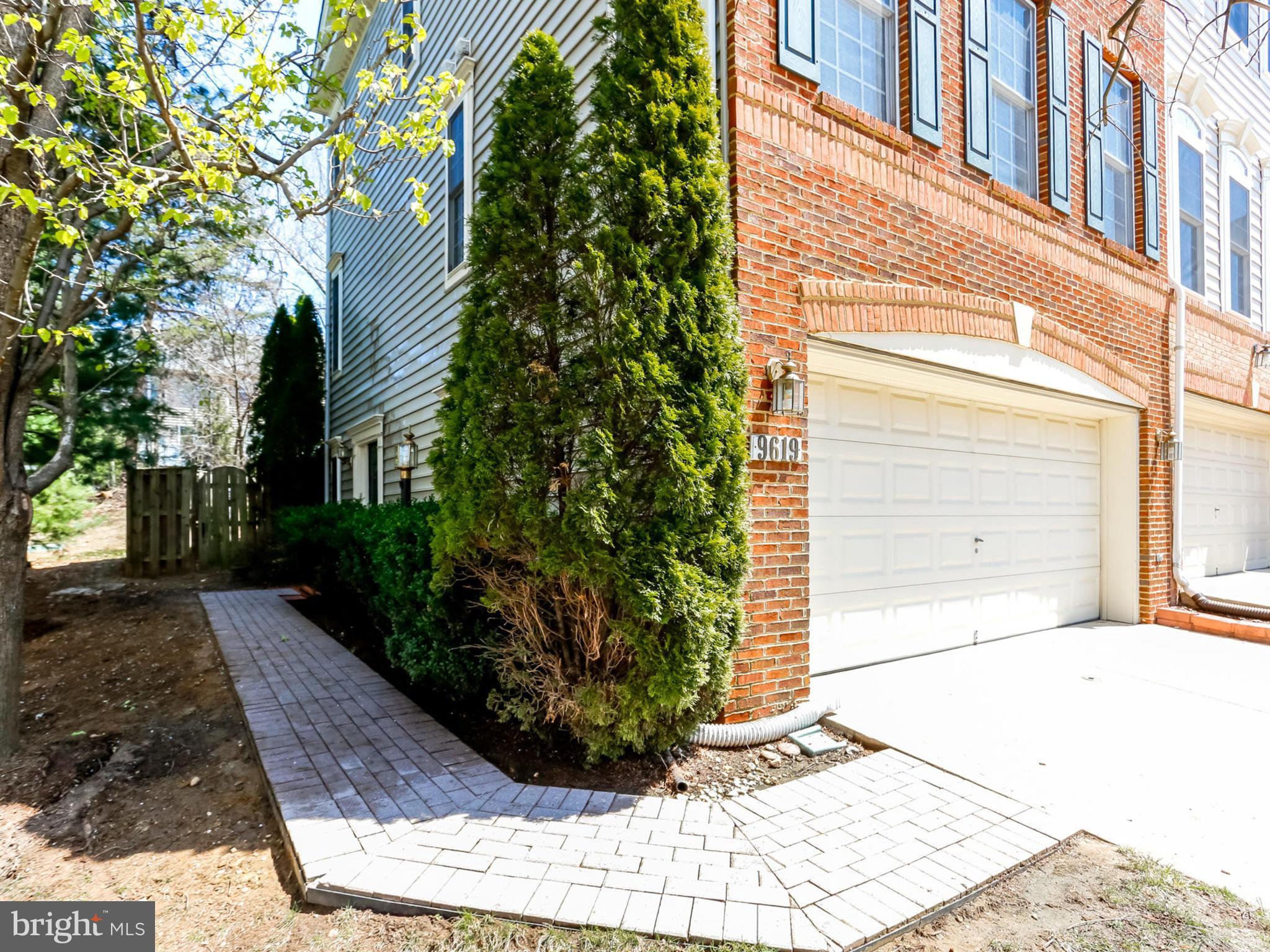 GUNSTON HILL - Residential