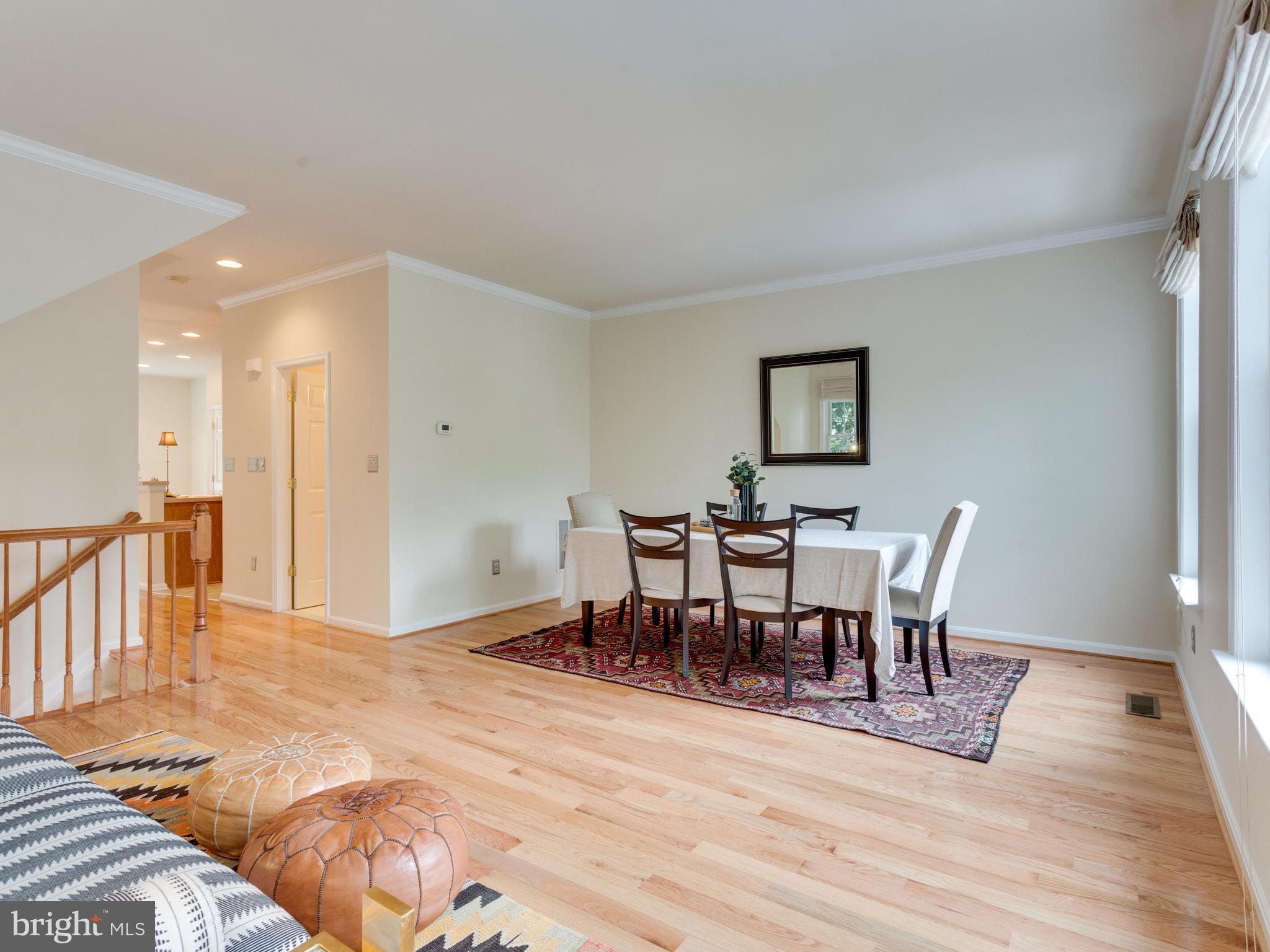 GUNSTON HILL - Residential