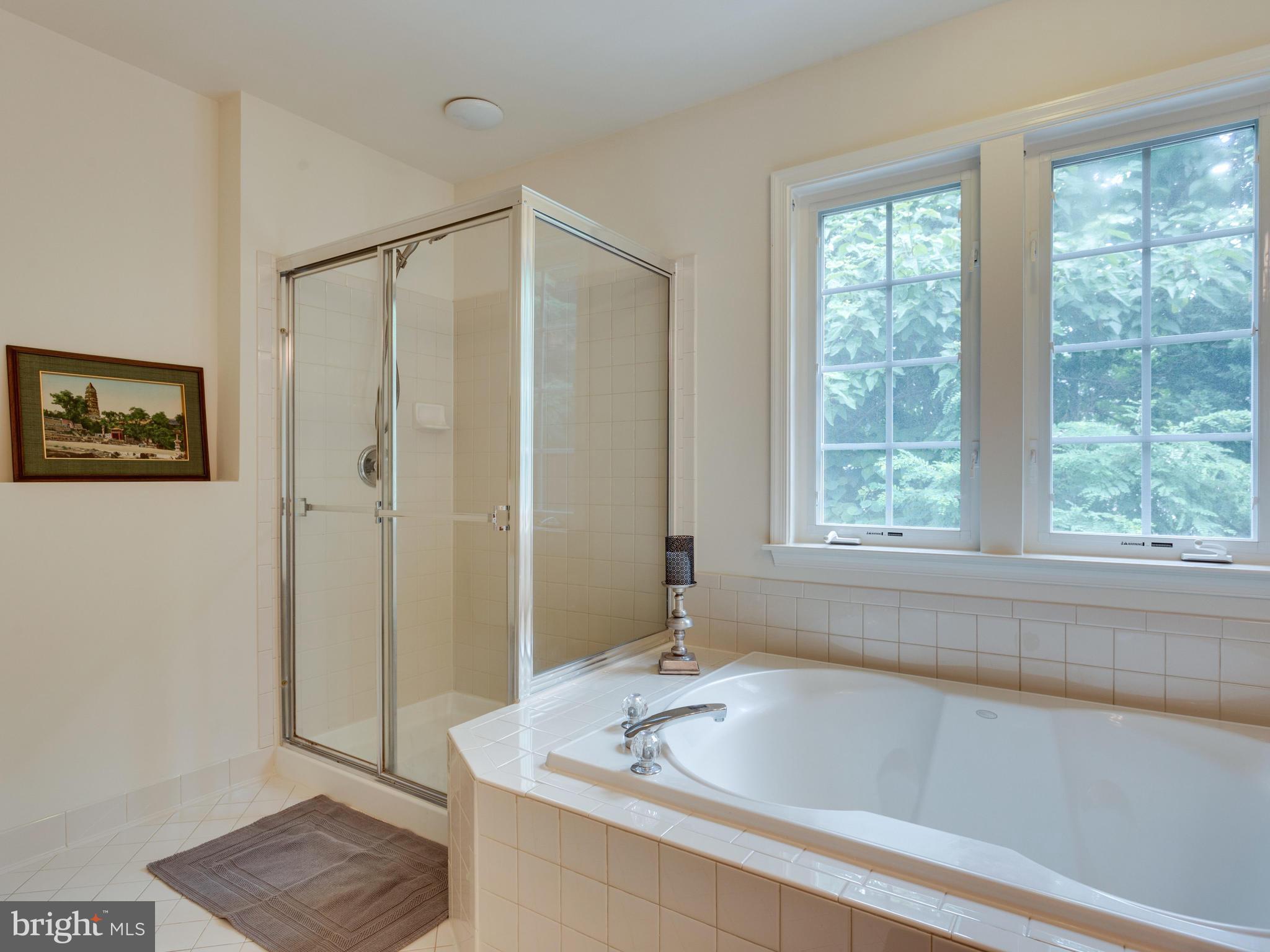 GUNSTON HILL - Residential