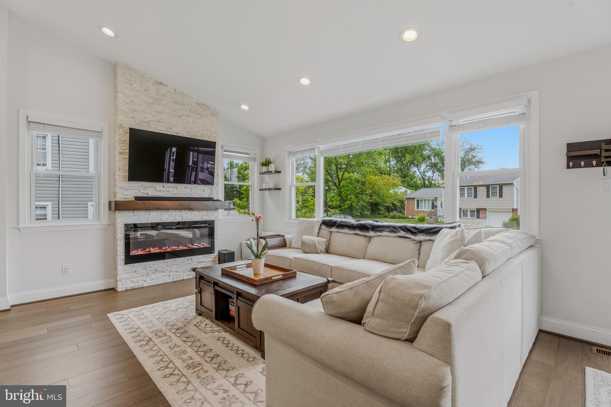 7 WENDSLOW PLACE