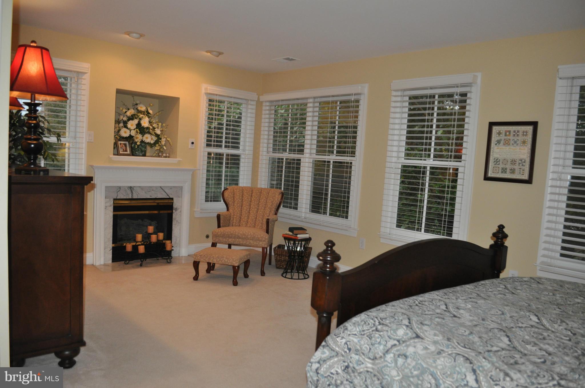 FENWICK COURT - Residential