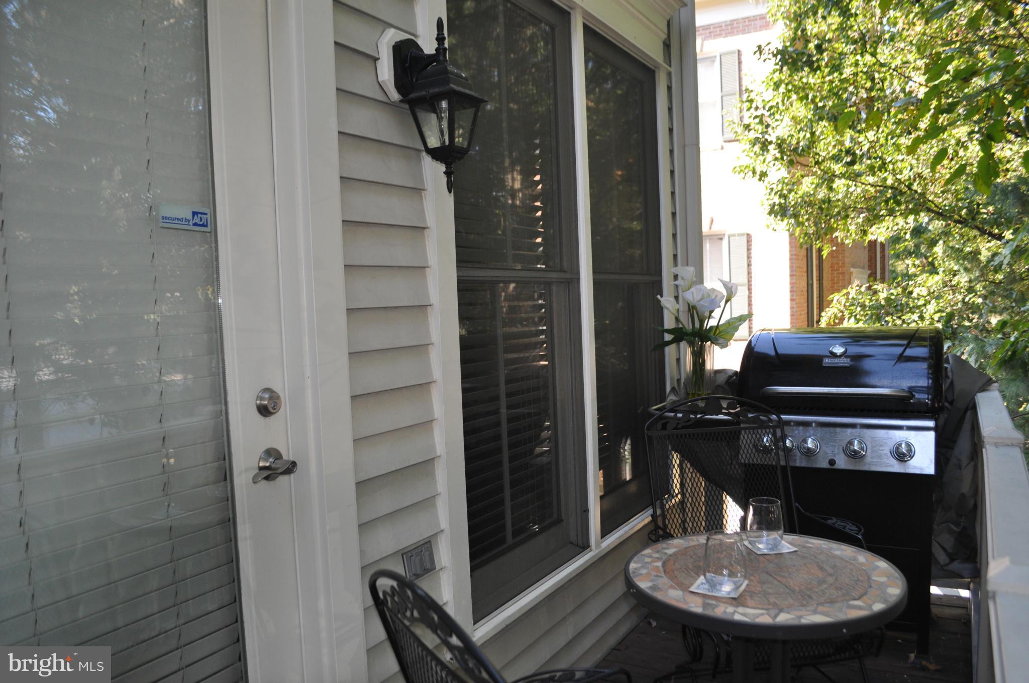 FENWICK COURT - Residential