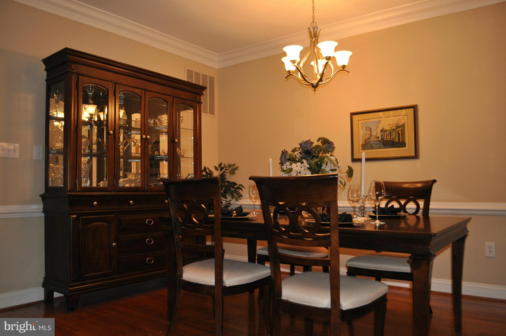 FENWICK COURT - Residential