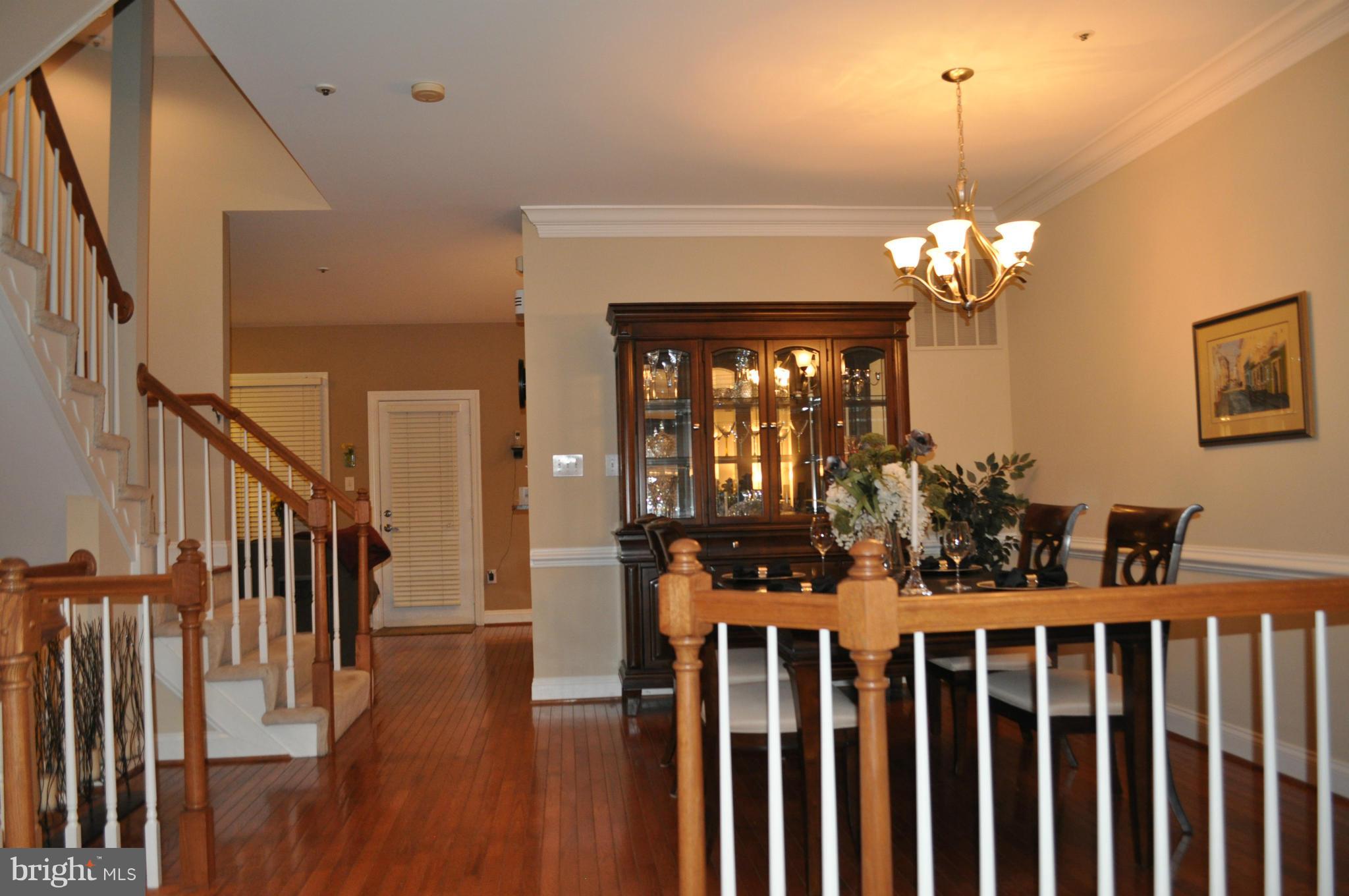 FENWICK COURT - Residential