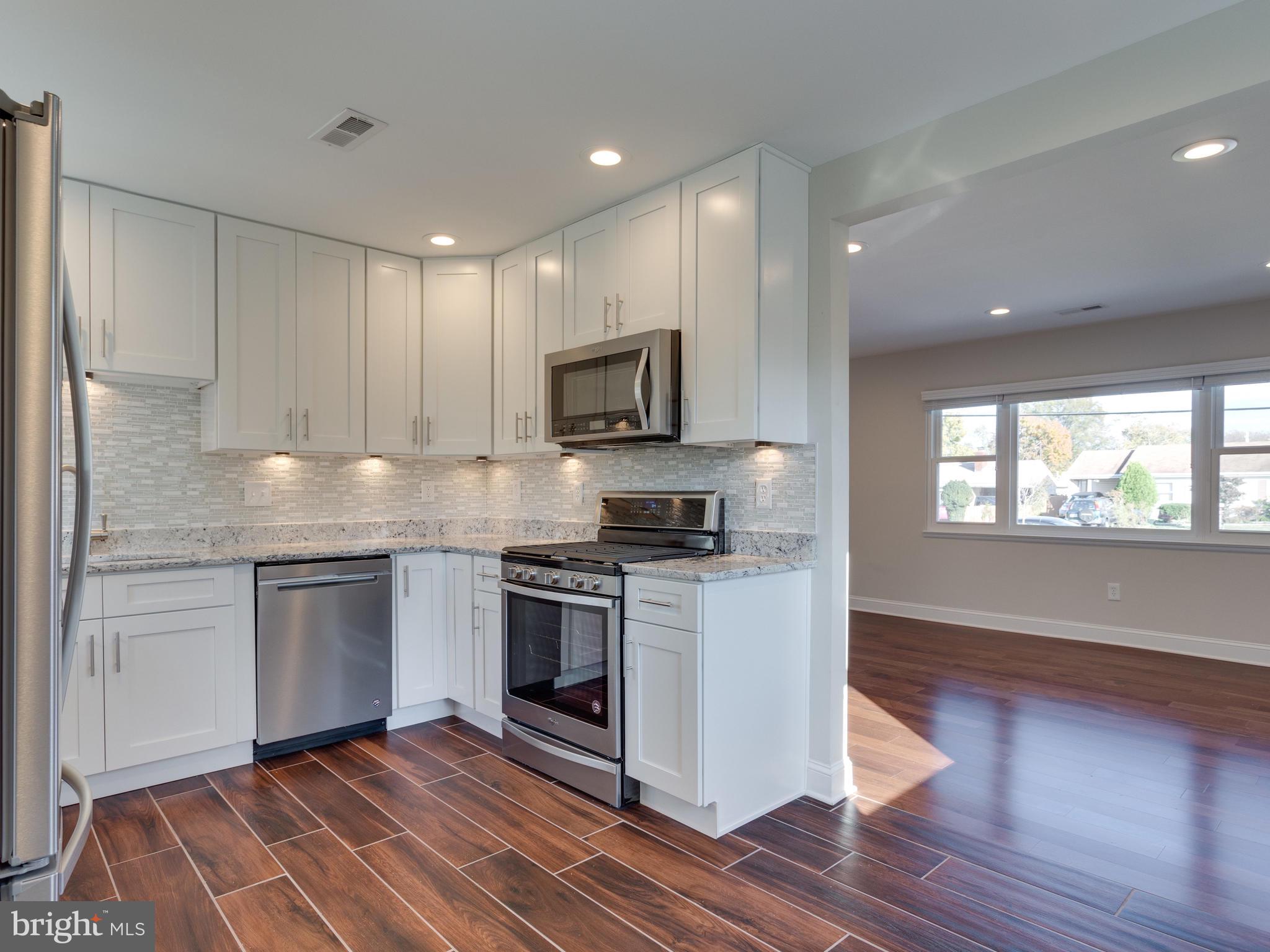 SPRINGFIELD ESTATES - Residential Lease