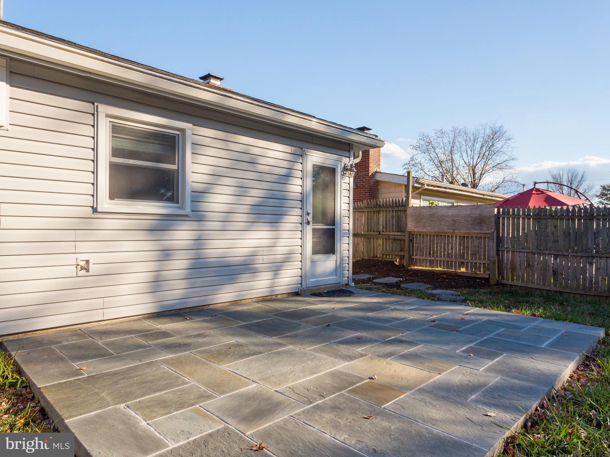 SPRINGFIELD ESTATES - Residential Lease