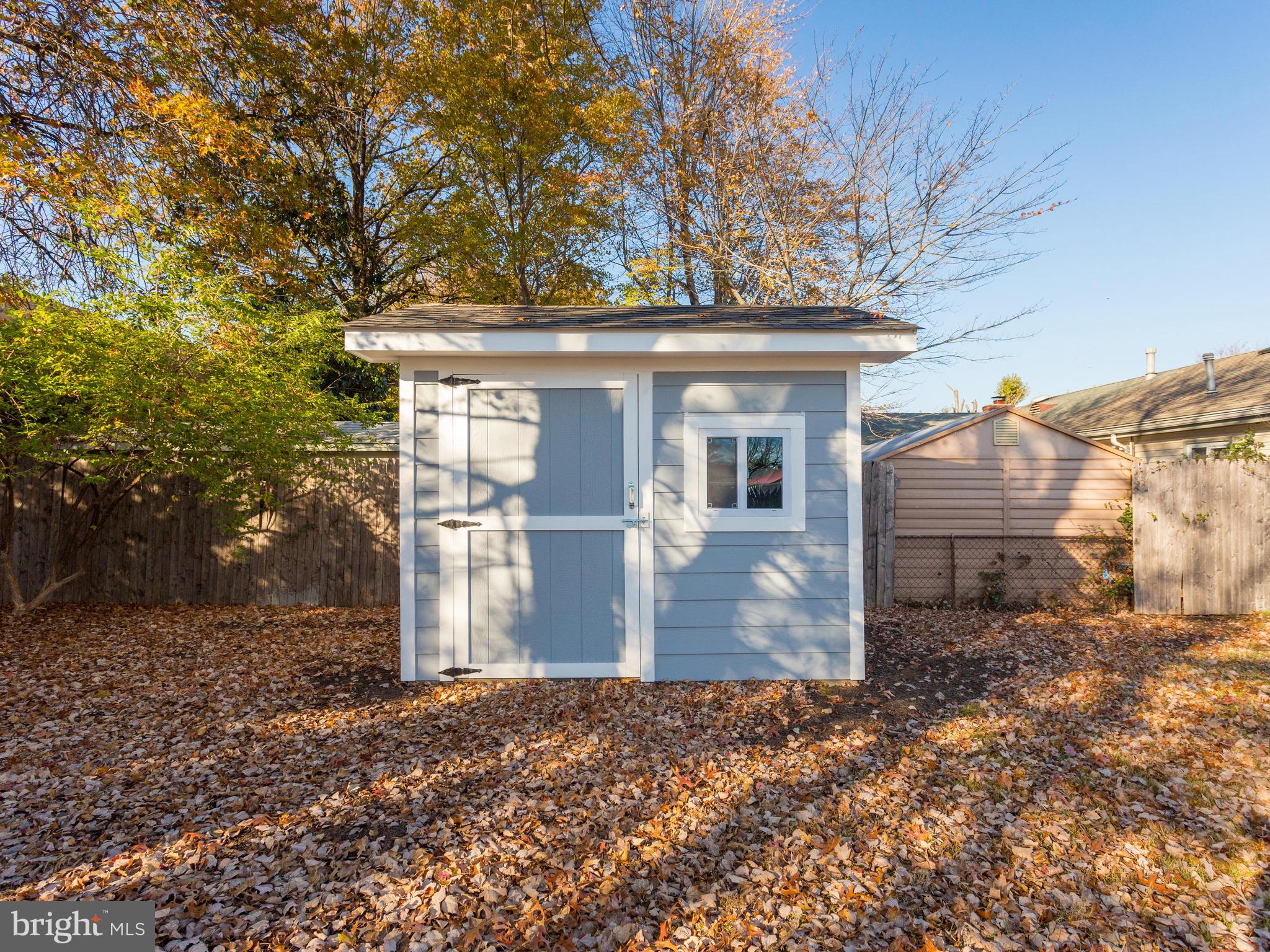 SPRINGFIELD ESTATES - Residential Lease