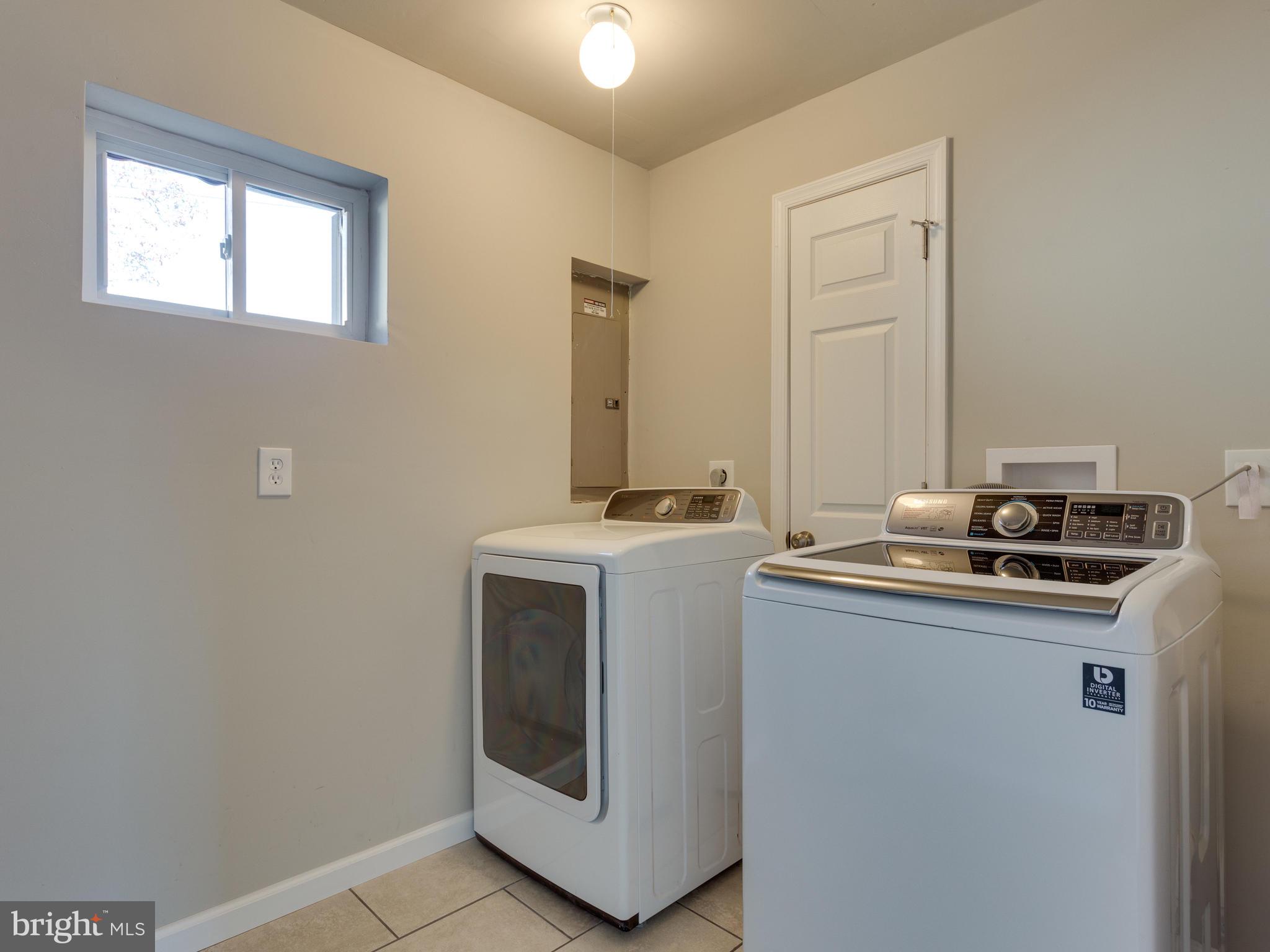 SPRINGFIELD ESTATES - Residential Lease