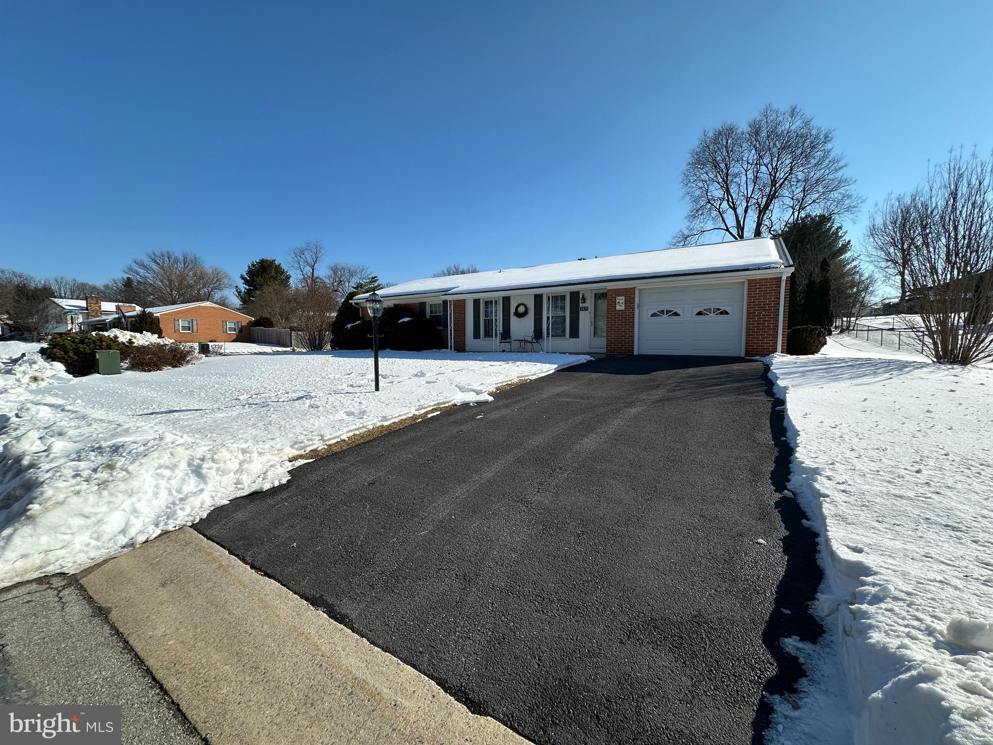 OAK RIDGE - Residential