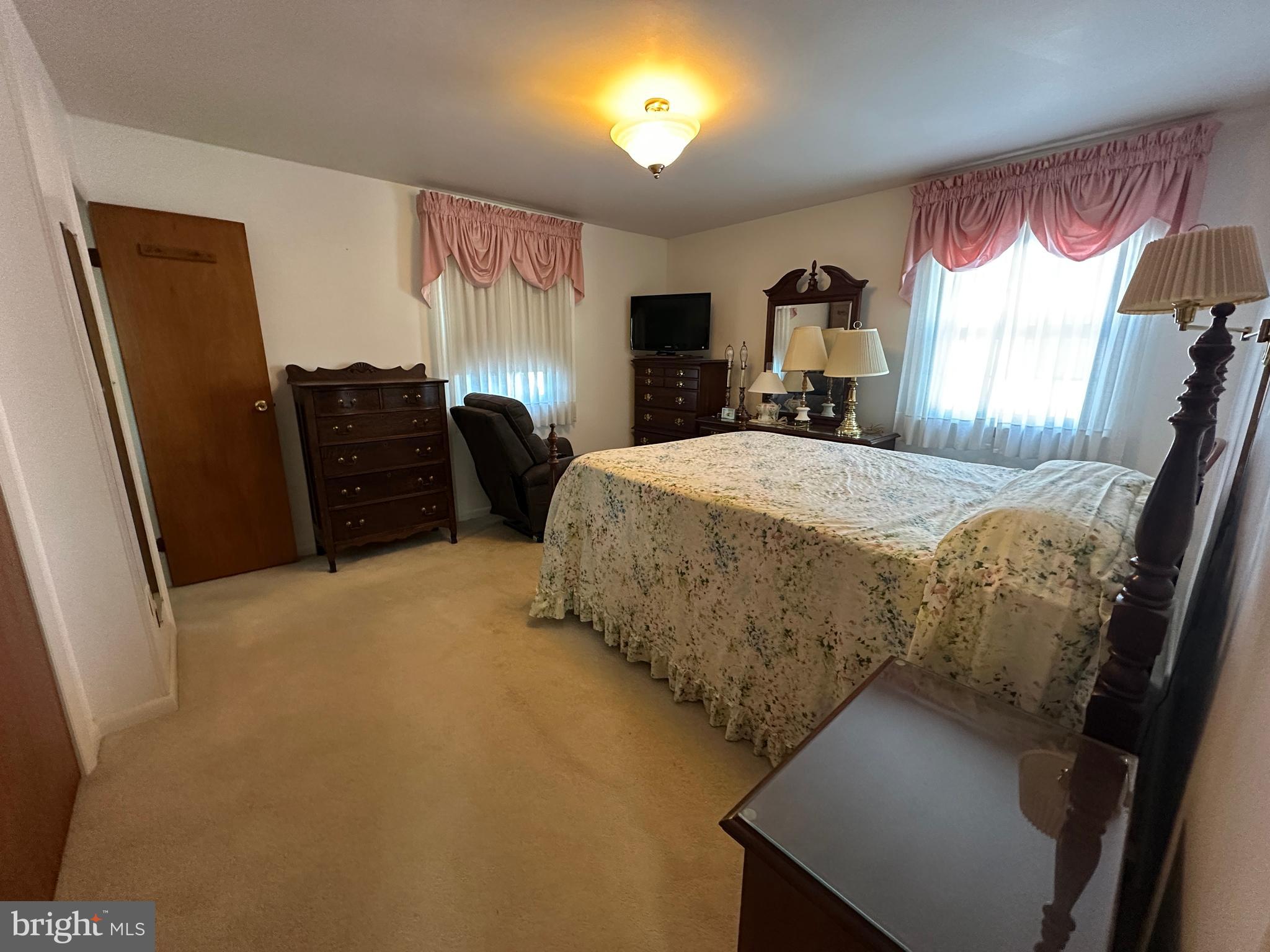 OAK RIDGE - Residential