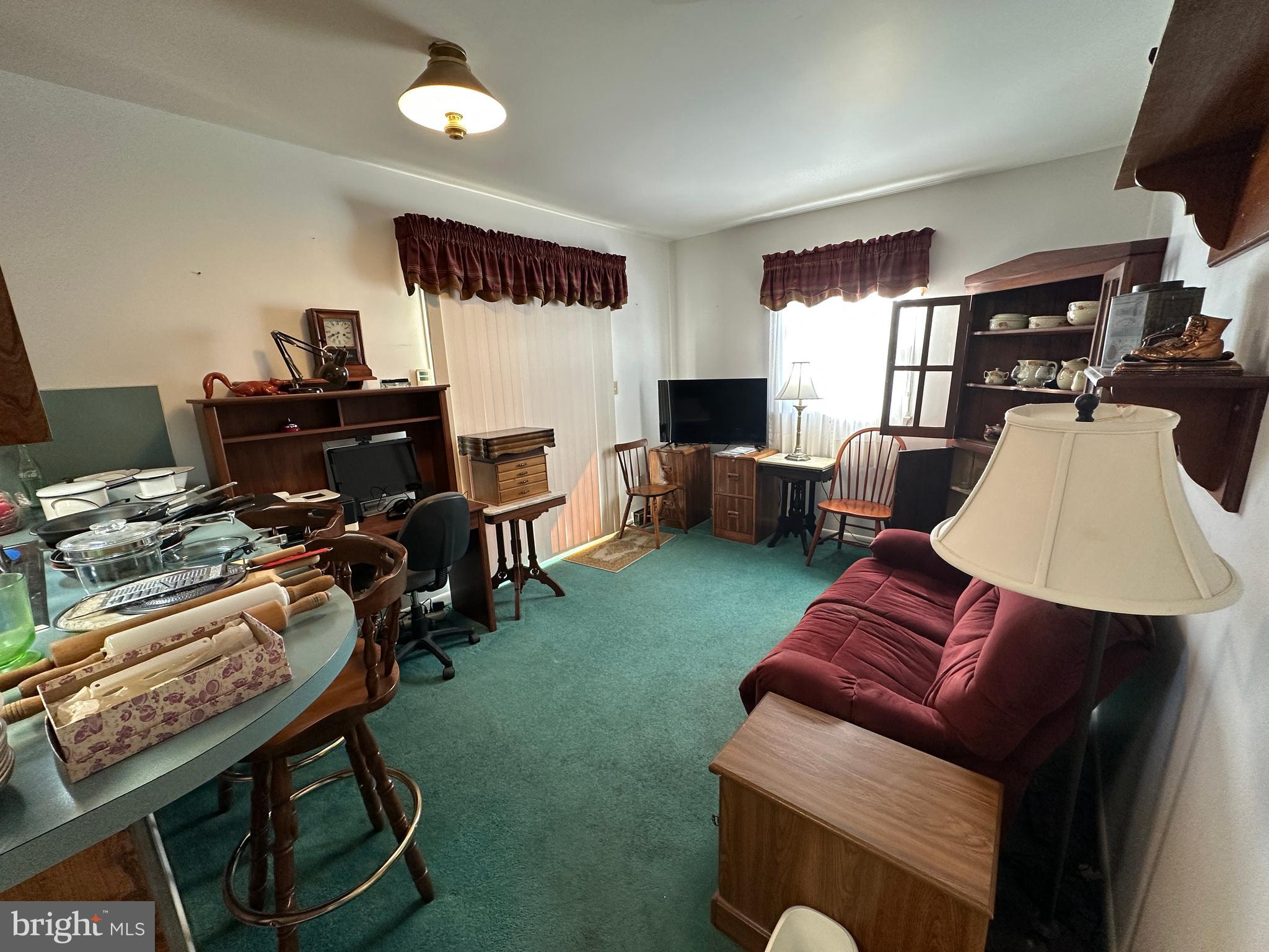 OAK RIDGE - Residential