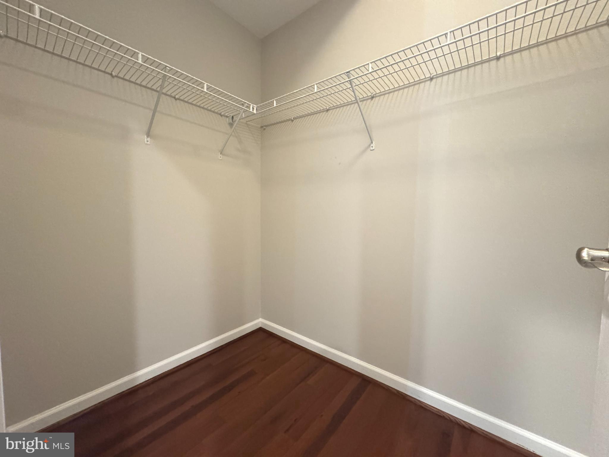 SENECA HILL - Residential Lease