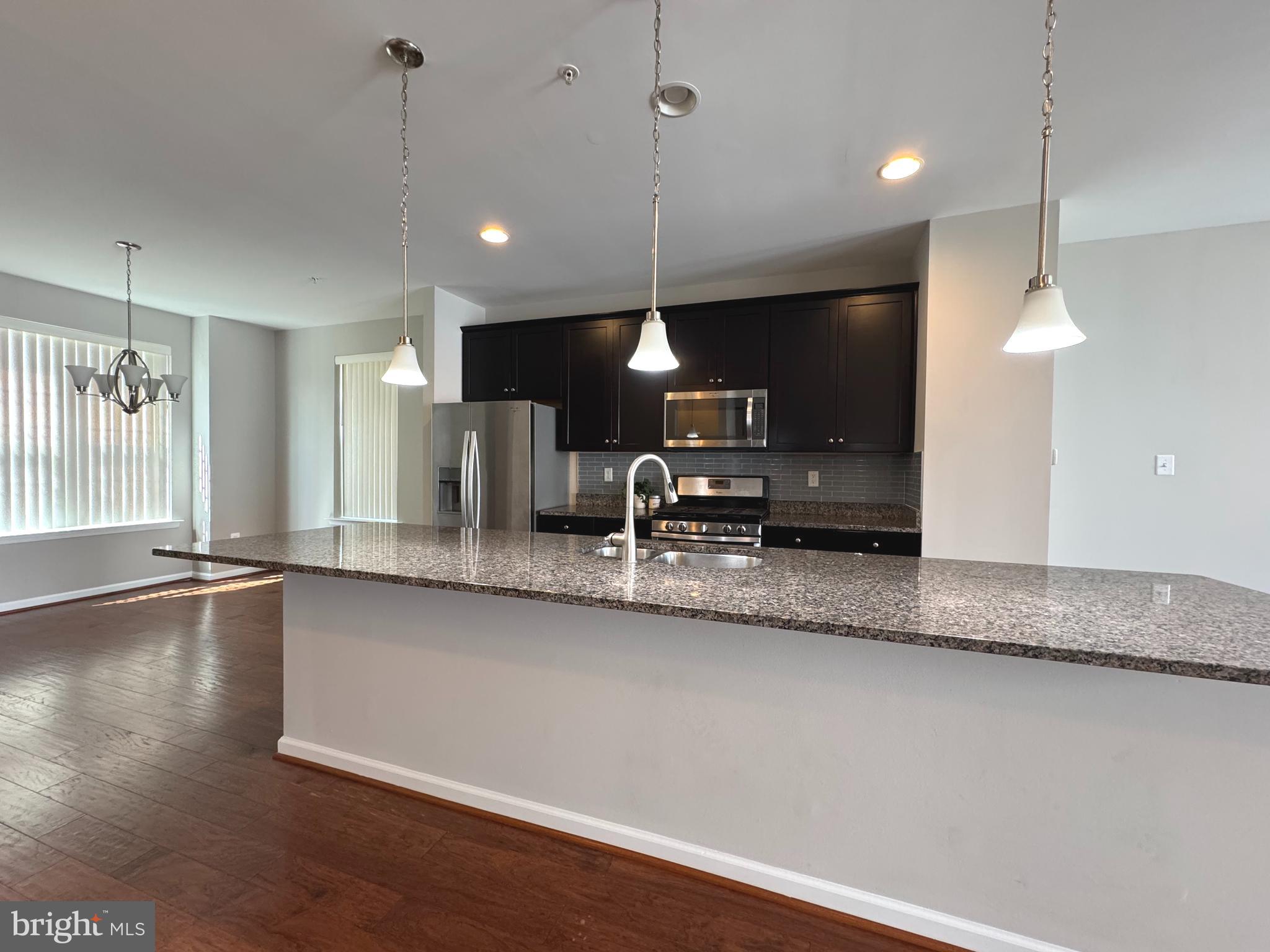 SENECA HILL - Residential Lease