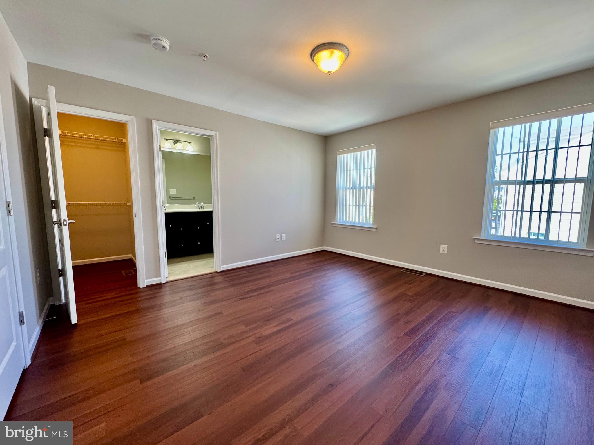 SENECA HILL - Residential Lease