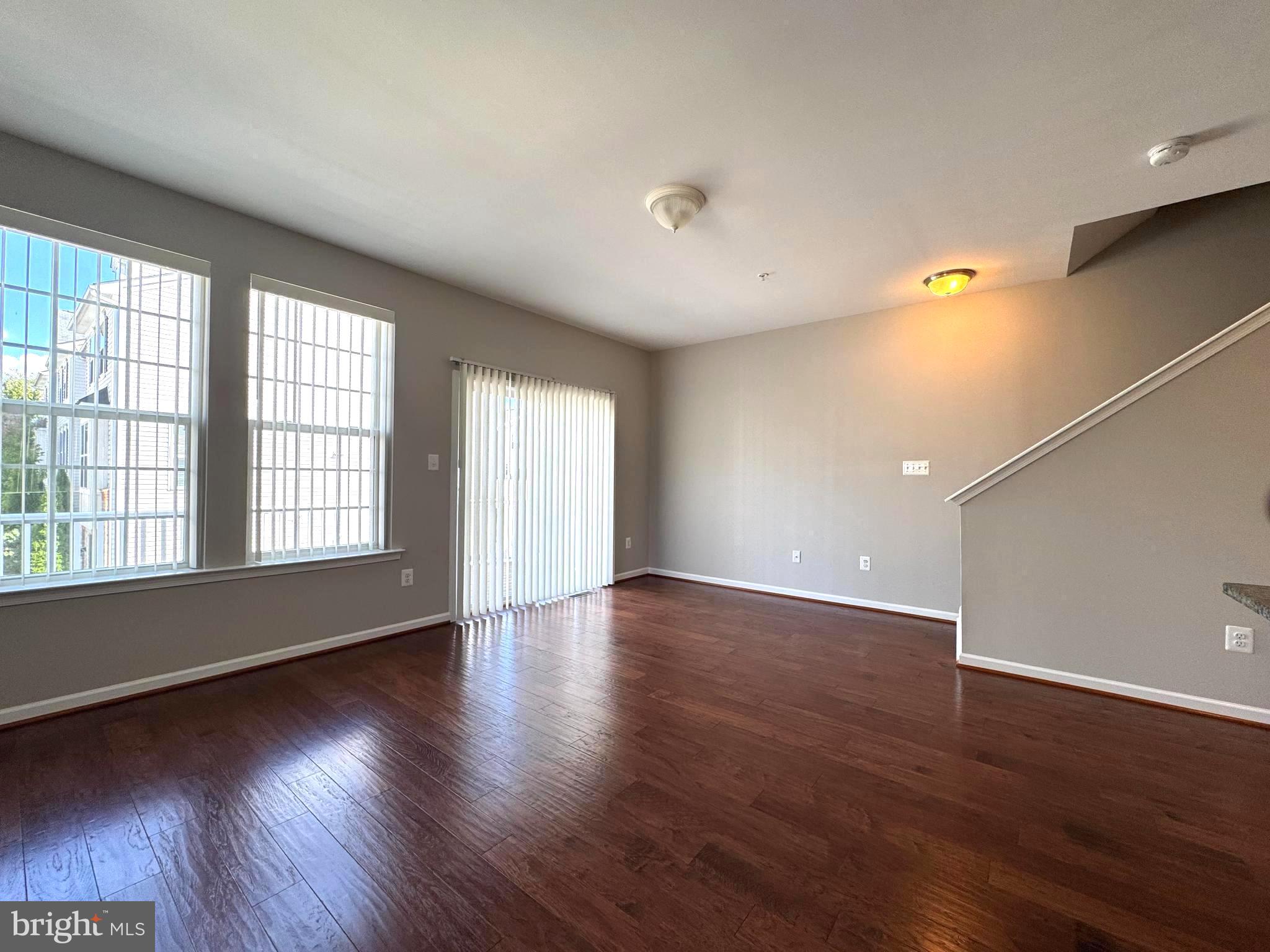 SENECA HILL - Residential Lease