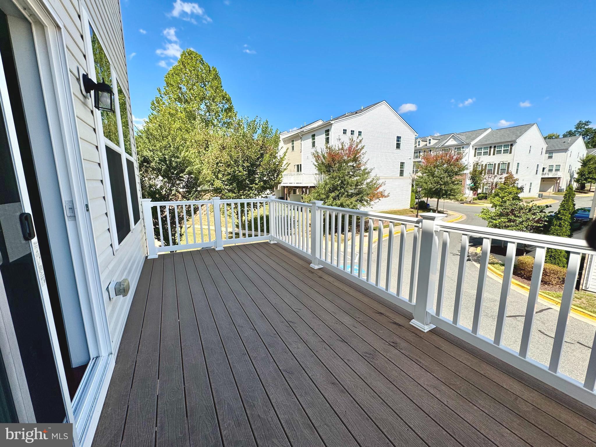 SENECA HILL - Residential Lease