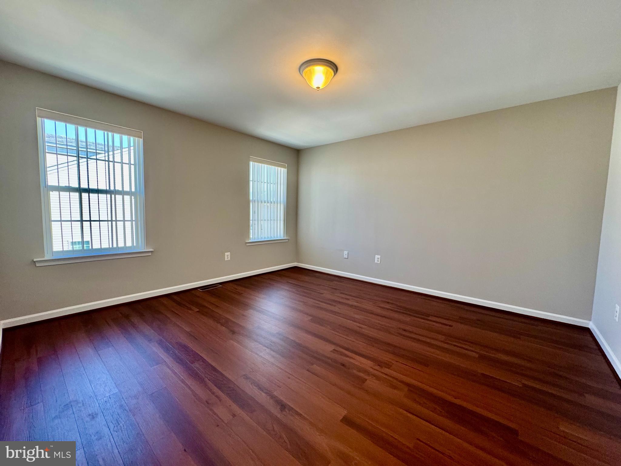 SENECA HILL - Residential Lease