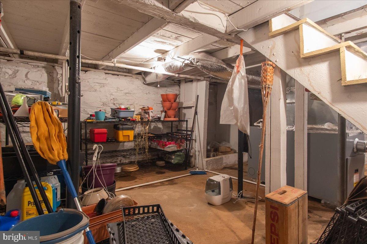 ROHRERSVILLE - Residential