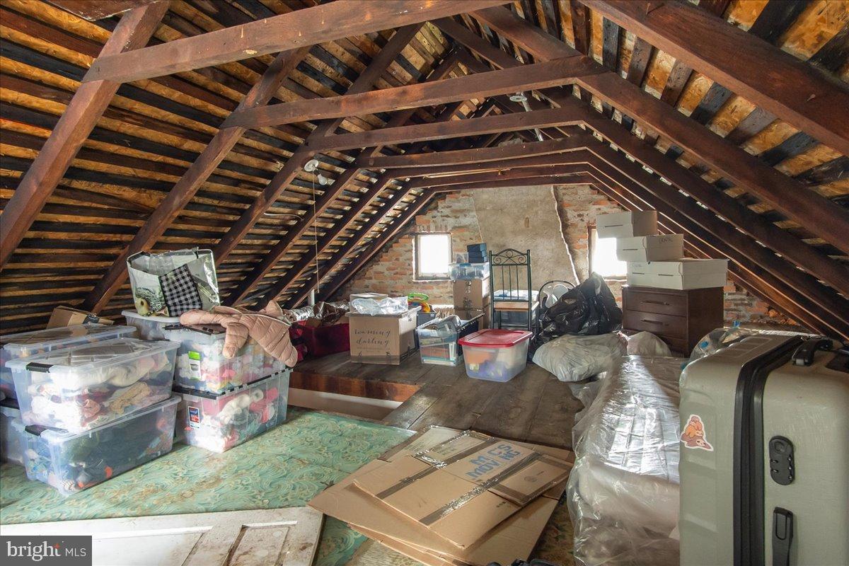 ROHRERSVILLE - Residential