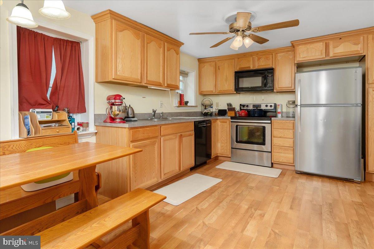 ROHRERSVILLE - Residential