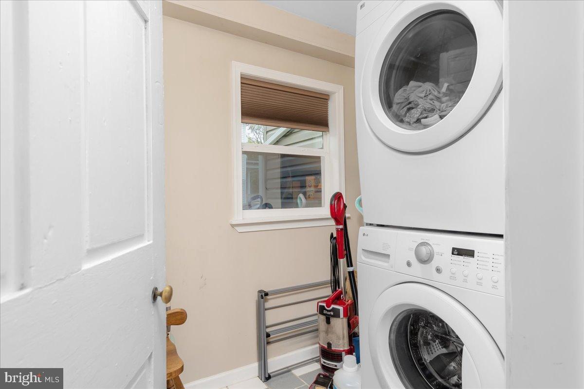 ROHRERSVILLE - Residential